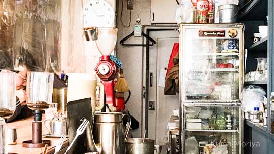 浦和カフェ『砂時計』のコーヒーグラインダー